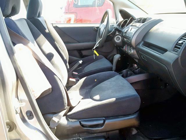 JHMGD38477S041069 - 2007 HONDA FIT SILVER photo 5