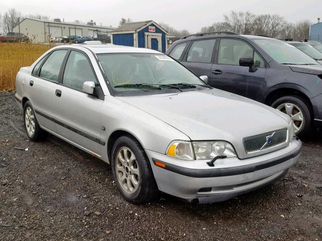 YV1VS2552YF510420 - 2000 VOLVO S40 SILVER photo 1