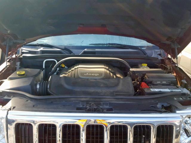 1J8HG58287C529330 - 2007 JEEP COMMANDER MAROON photo 7