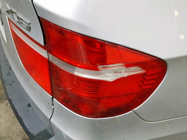 5UXFE83559L168955 - 2009 BMW X5 XDRIVE4 SILVER photo 9