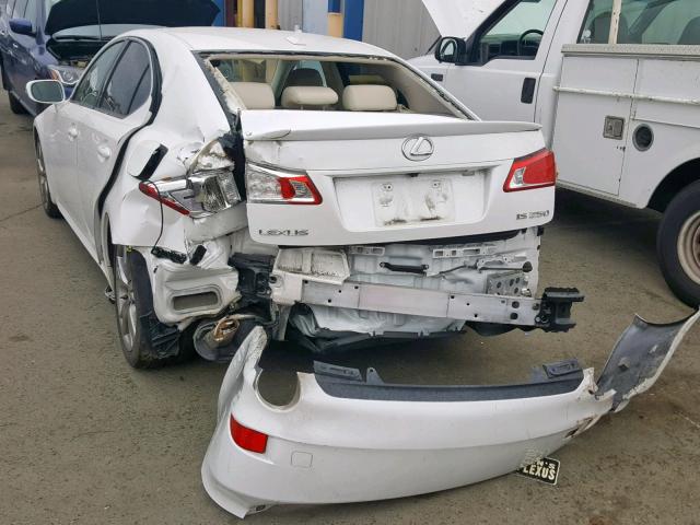 JTHBF5C27A2100120 - 2010 LEXUS IS 250 WHITE photo 9