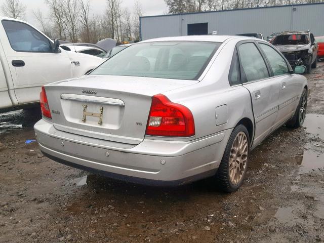 YV1TS911151408019 - 2005 VOLVO S80 T6 TUR SILVER photo 4