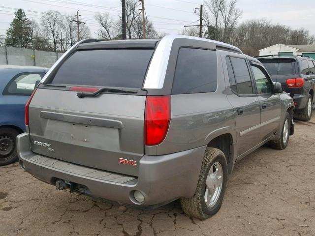 1GKET12SX56162177 - 2005 GMC ENVOY XUV GRAY photo 4