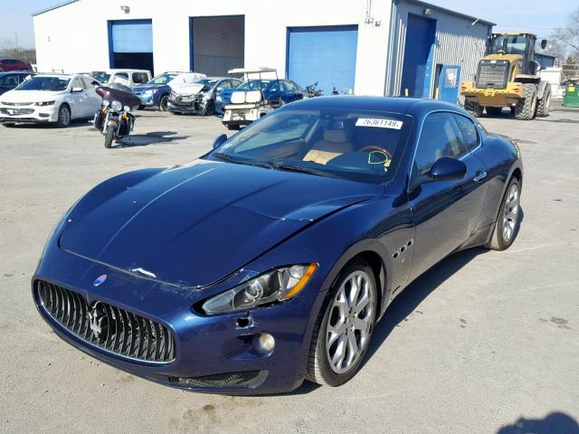 ZAMGJ45AX80035706 - 2008 MASERATI GRANTURISM BLUE photo 2