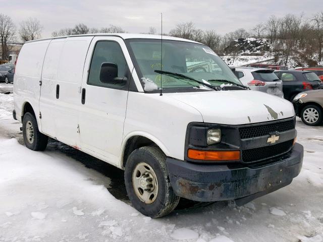 1GCGG25C181142551 - 2008 CHEVROLET EXPRESS G2 WHITE photo 1