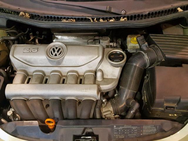 3VWRW31CX9M503249 - 2009 VOLKSWAGEN NEW BEETLE Grün Foto 7