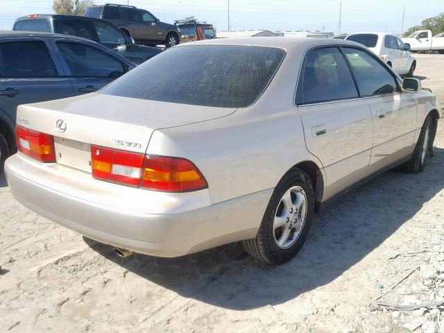 JT8BF28G9W0133612 - 1998 LEXUS ES 300 GOLD photo 4