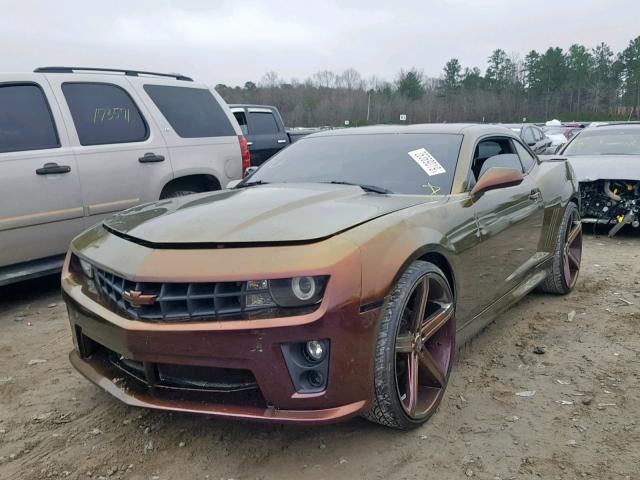 2G1FE1ED4B9127171 - 2011 CHEVROLET CAMARO LS GOLD photo 2