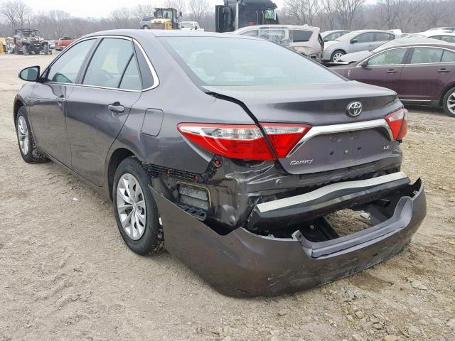 4T4BF1FK6GR538096 - 2016 TOYOTA CAMRY LE GRAY photo 3