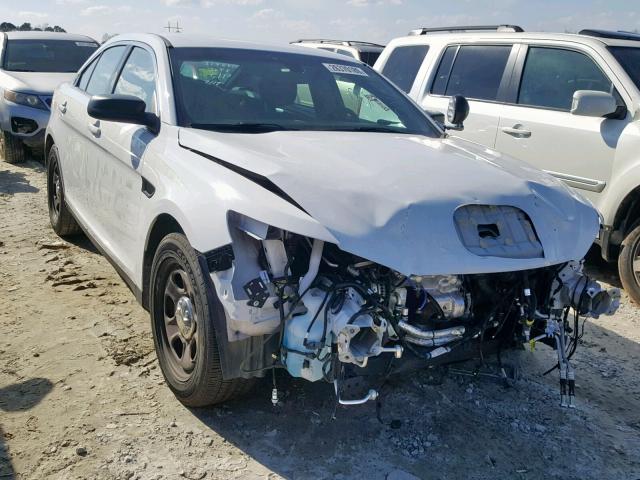 1FAHP2MT0GG132374 - 2016 FORD TAURUS POL WHITE photo 1