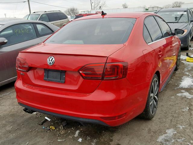 3VW5T7AJ0EM370458 - 2014 VOLKSWAGEN JETTA GLI RED photo 4