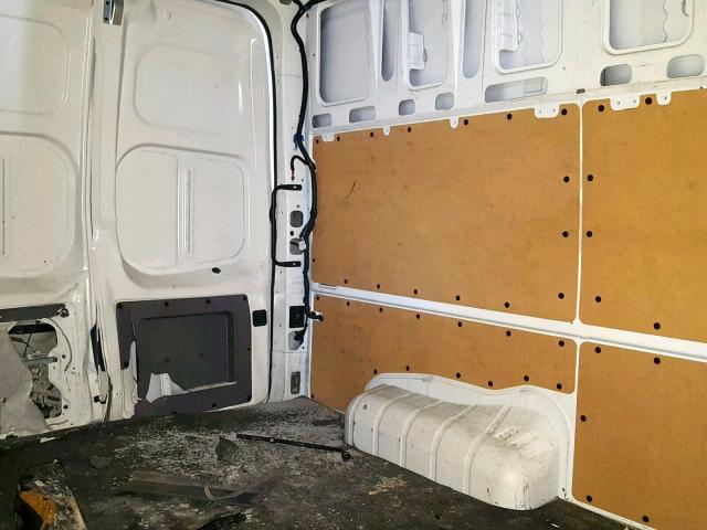 1N6BF0LY1HN808927 - 2017 NISSAN NV 2500 S WHITE photo 6