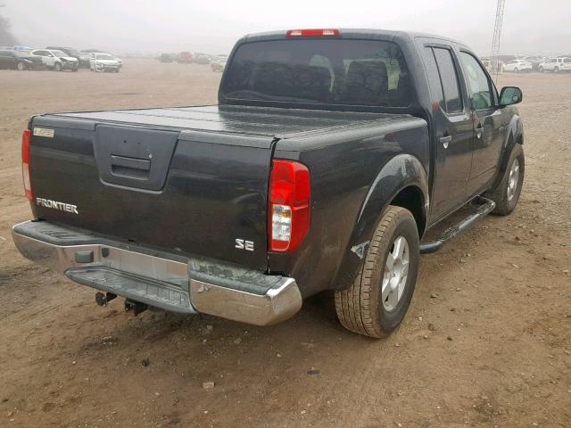 1N6AD07U45C436158 - 2005 NISSAN FRONTIER C BLACK photo 4