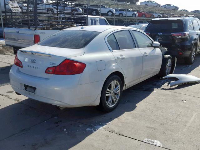 JN1DV6AR3BM451067 - 2011 INFINITI G25 WHITE photo 4