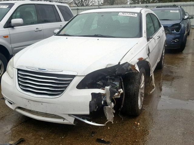 1C3BC2FB4BN609929 - 2011 CHRYSLER 200 LIMITE WHITE photo 2