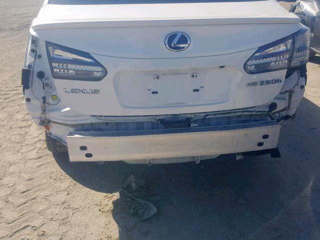 JTHBB1BA8A2029491 - 2010 LEXUS HS 250H WHITE photo 9