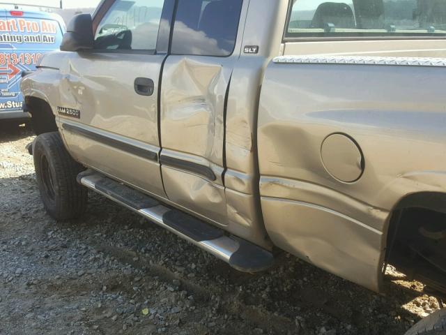 3B7KF23642M202102 - 2002 DODGE RAM 2500 GOLD photo 9