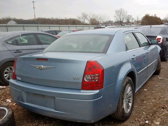 2C3LA43D09H597972 - 2009 CHRYSLER 300 LX BLUE photo 4