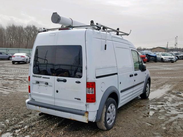 NM0LS7DN2DT167063 - 2013 FORD TRANSIT CO WHITE photo 4