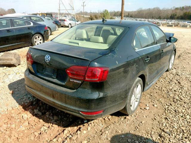 3VW637AJXDM226483 - 2013 VOLKSWAGEN JETTA HYBR BLACK photo 4