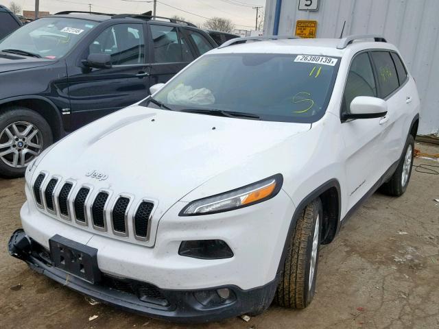 1C4PJLCB4JD563346 - 2018 JEEP CHEROKEE L WHITE photo 2