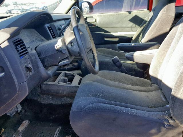 1D7GL12K84S521445 - 2004 DODGE DAKOTA SXT RED photo 5