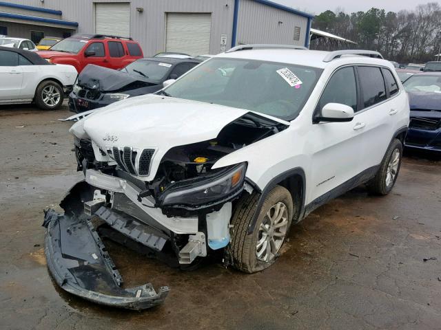 1C4PJLCB8KD262905 - 2019 JEEP CHEROKEE L WHITE photo 2