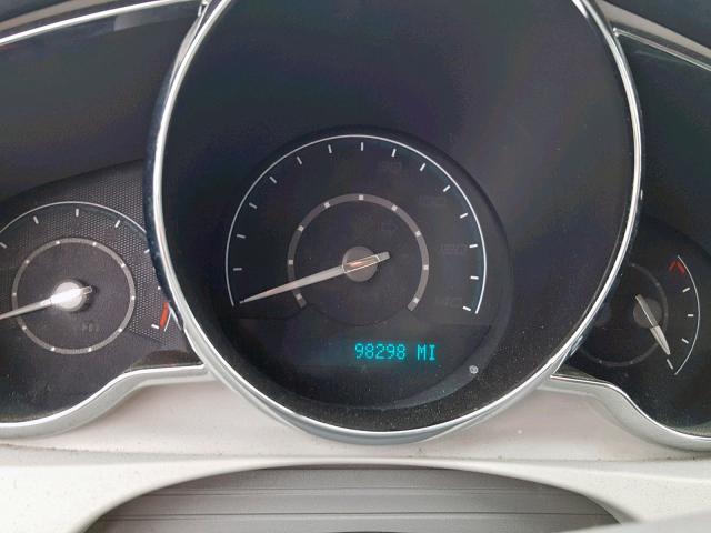 1G1ZB5E19BF207494 - 2011 CHEVROLET MALIBU LS 银色 照片 8