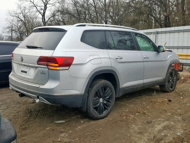 1V2MR2CA7JC512425 - 2018 VOLKSWAGEN ATLAS SEL SILVER photo 4