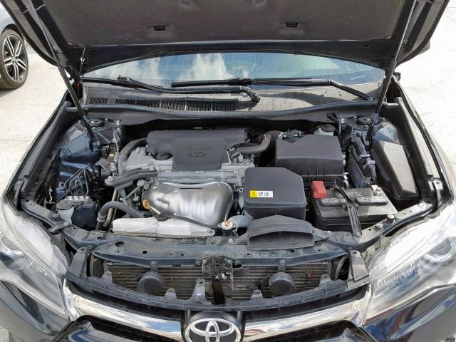 4T1BF1FK5HU348107 - 2017 TOYOTA CAMRY LE BLUE photo 7