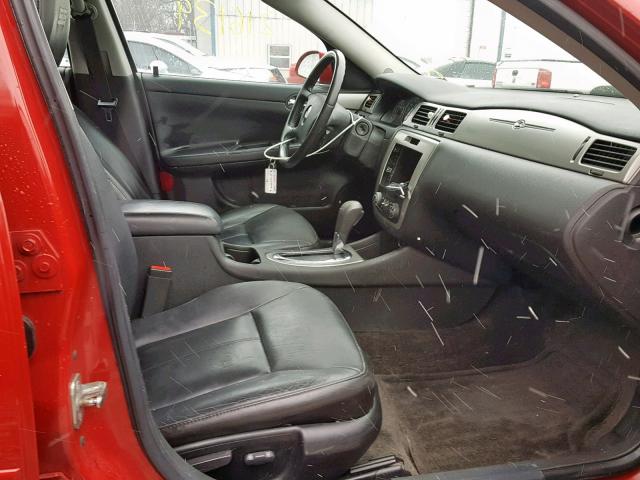 2G1WD58C881331069 - 2008 CHEVROLET IMPALA SUP RED photo 5