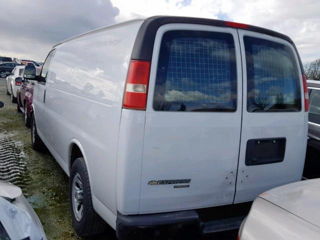 1GCSGAFX3E1121170 - 2014 CHEVROLET EXPRESS G1 WHITE photo 3