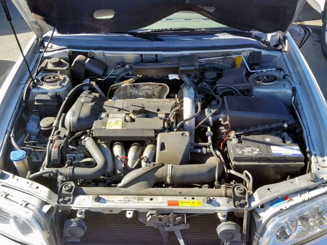 YV1VS27554F049575 - 2004 VOLVO S40 1.9T SILVER photo 7