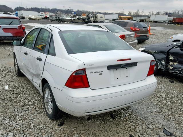 1FAHP34N67W271518 - 2007 FORD FOCUS ZX4 WHITE photo 3