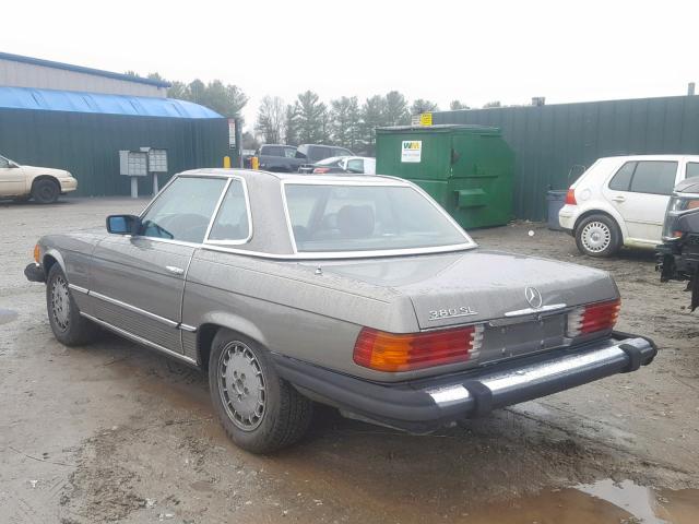 WDBBA45A5DB021336 - 1983 MERCEDES-BENZ 380 SL SILVER photo 3