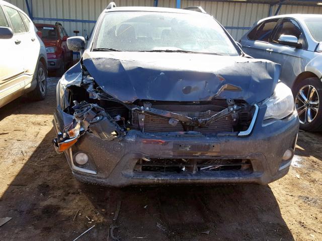 JF2GPABC5H8223480 - 2017 SUBARU CROSSTREK GRAY photo 9