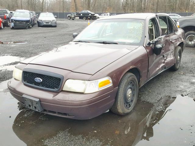 2FAFP71W63X118342 - 2003 FORD CROWN VICT BROWN photo 2