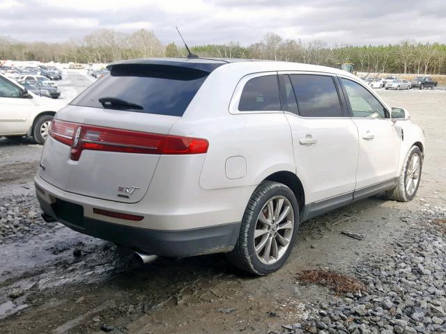 2LMHJ5AT9ABJ20370 - 2010 LINCOLN MKT WHITE photo 4