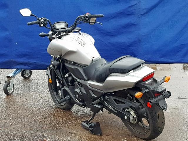 JH2RC6847GK200033 - 2016 HONDA CTX700 ND SILVER photo 3