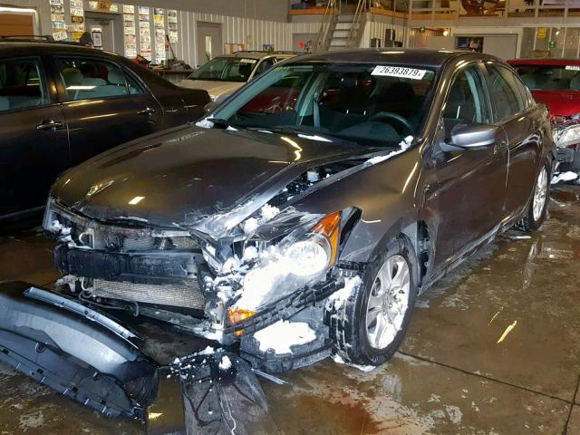 1HGCP2F41AA070733 - 2010 HONDA ACCORD LXP GRAY photo 2