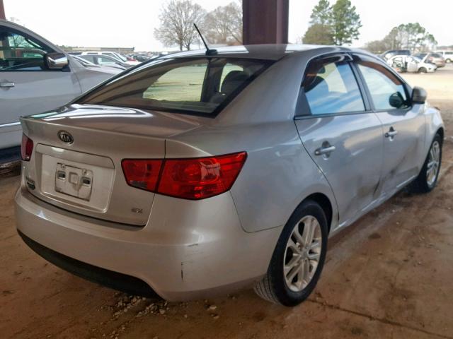 KNAFU4A27C5594595 - 2012 KIA FORTE EX SILVER photo 4