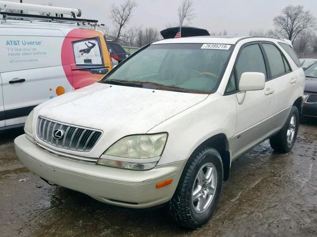 JTJHF10UX10194075 - 2001 LEXUS RX 300 WHITE photo 2