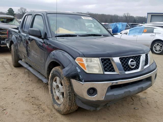 1N6AD07U26C411955 - 2006 NISSAN FRONTIER C BLACK photo 1