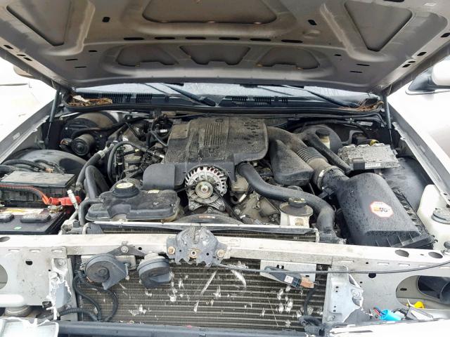 2MEFM74W75X633995 - 2005 MERCURY GRAND MARQ GRAY photo 7