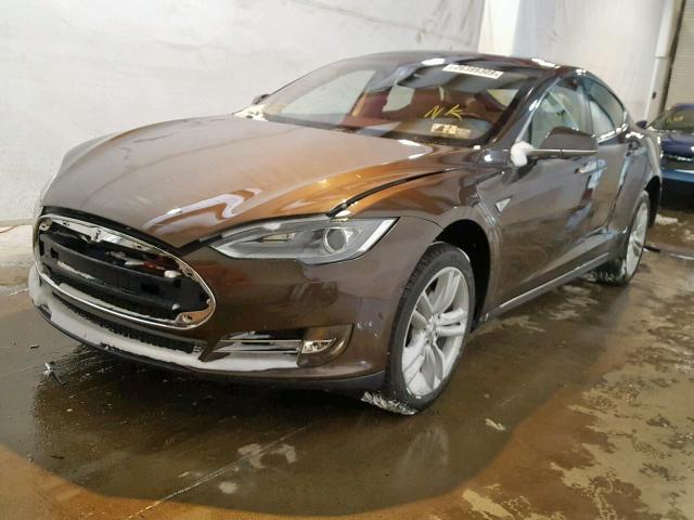 5YJSA1CN6DFP12068 - 2013 TESLA MODEL S BROWN photo 2