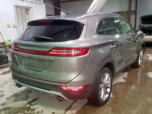 5LMCJ2D96HUL07362 - 2017 LINCOLN MKC SELECT GRAY photo 4