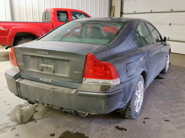 YV1RS592262519982 - 2006 VOLVO S60 2.5T GRAY photo 4