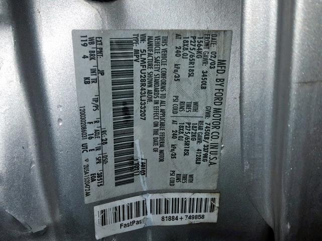 5LMFU28R43LJ33207 - 2003 LINCOLN NAVIGATOR SILVER photo 10