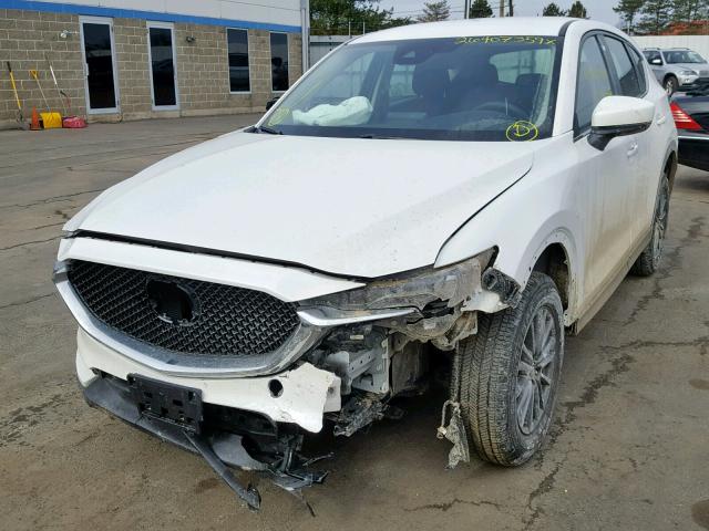 JM3KFBBMXJ0456776 - 2018 MAZDA CX-5 SPORT WHITE photo 2