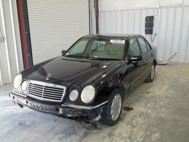 WDBJF55F9VA444913 - 1997 MERCEDES-BENZ E 320 BLACK photo 2